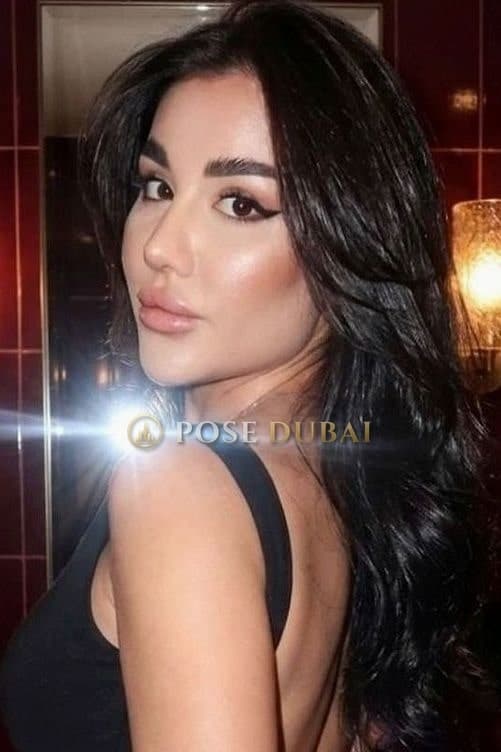 Diana, 27, escort in Dubai — 165 cm (photo 1 of 8)