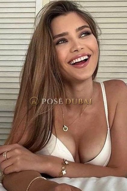 Kira, 22, escort in Dubai — Russian, 167 cm (photo 3 of 11)