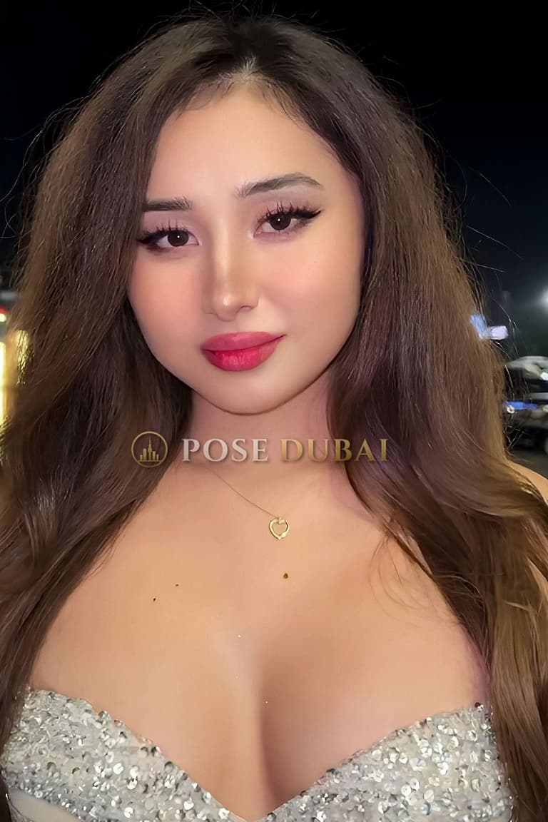 Liliya, 22, escort in Dubai — Turkmen, 168 cm (photo 1 of 13)