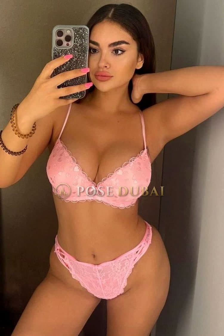 Zaya, 21, escort in Dubai — 176 cm (photo 1 of 13)